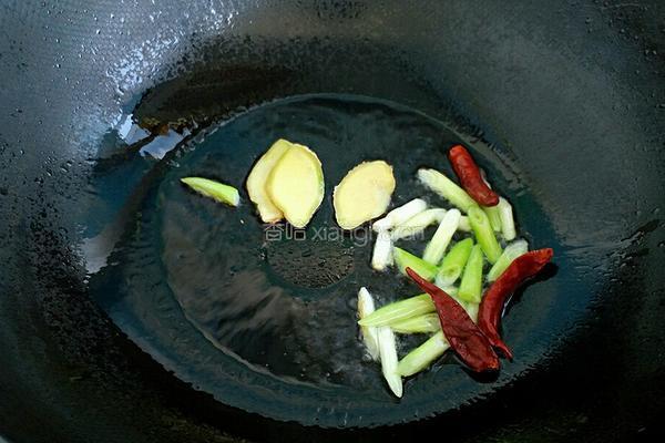 萝卜炖牛肉的做法图解4