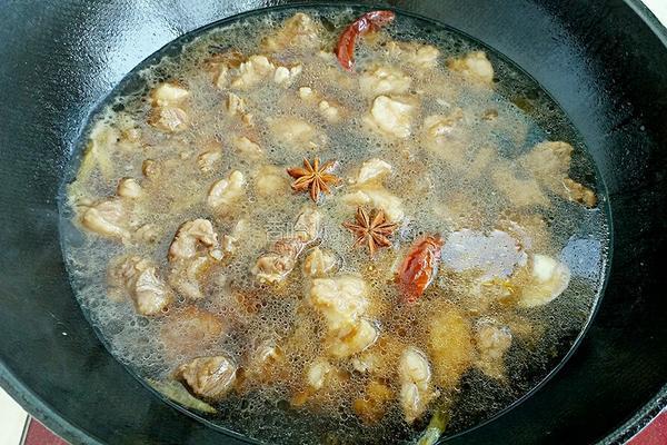 萝卜炖牛肉的做法图解7