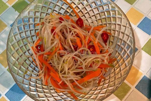 凉拌绿豆芽黄瓜的做法图解4