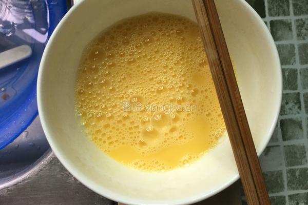 彩椒炒鸡蛋的做法图解4