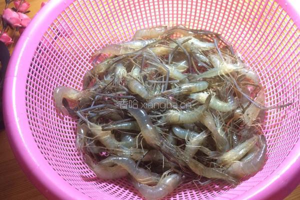盐水虾的做法图解1