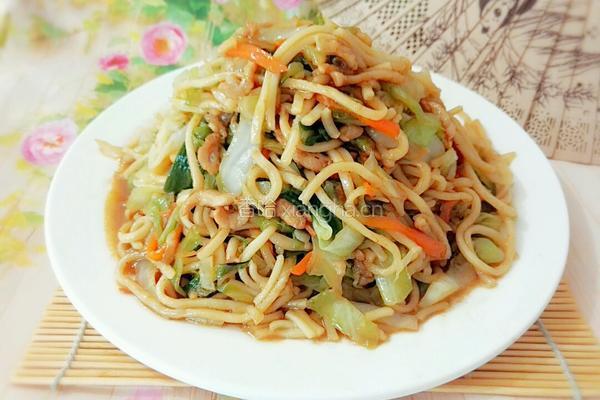 卷心菜炒面的做法图解9