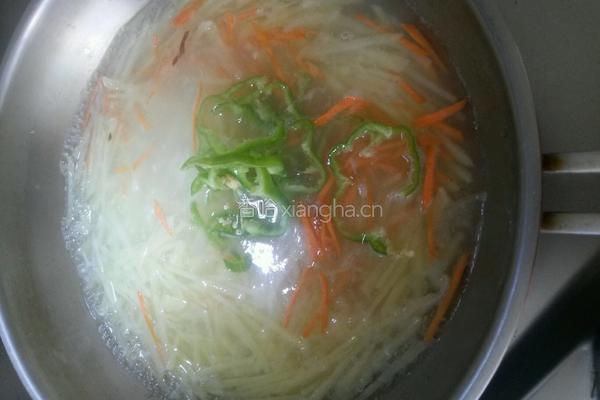 炝拌土豆丝的做法图解3