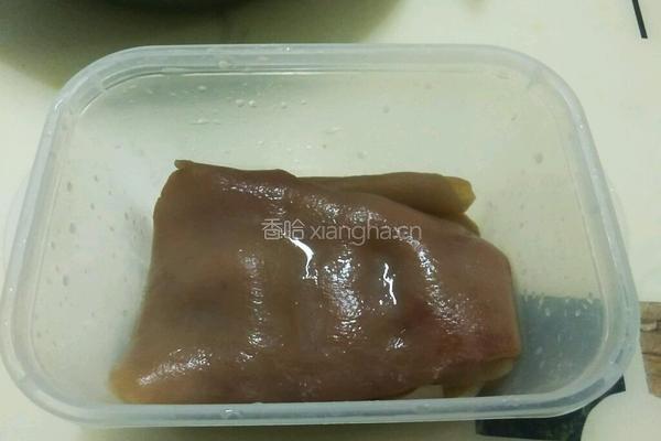 水晶皮冻的做法图解7