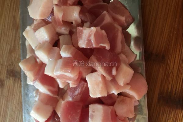 土豆焖饭的做法图解1