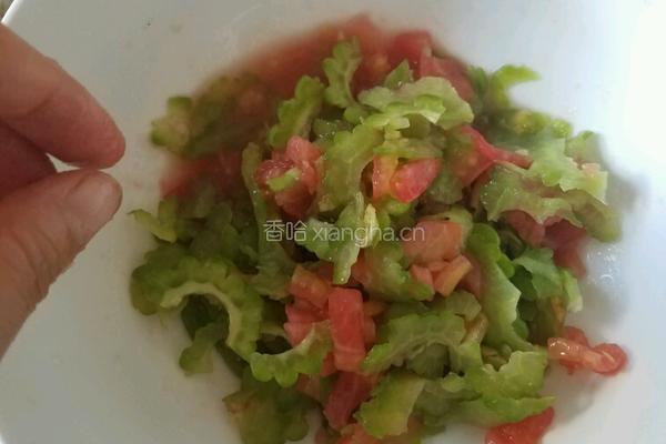 酸酸甜甜苦瓜片的做法图解6
