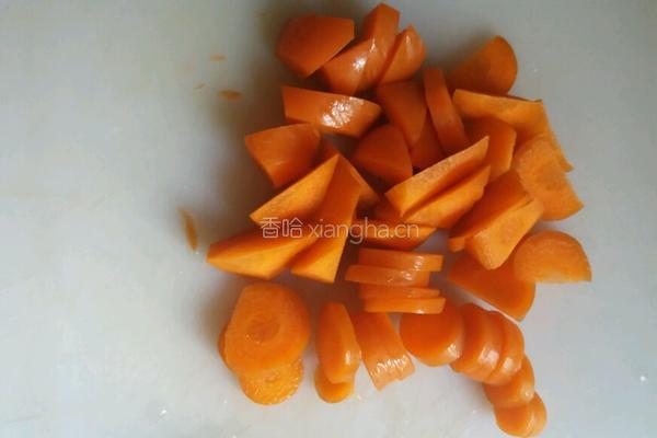 苹果胡萝卜汁的做法图解3