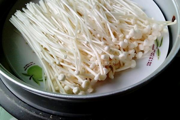 凉拌金针菇的做法图解5