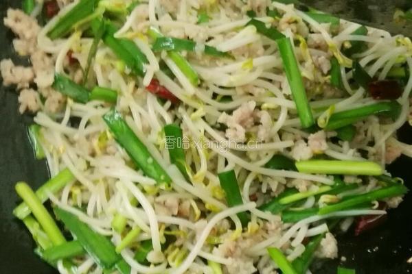 绿豆芽炒肉沫的做法图解6