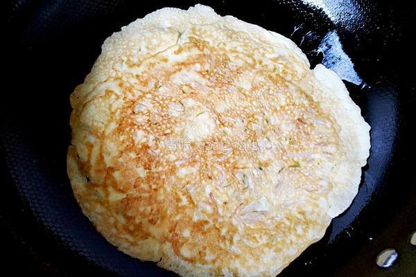 绿豆芽鸡蛋饼的做法图解9