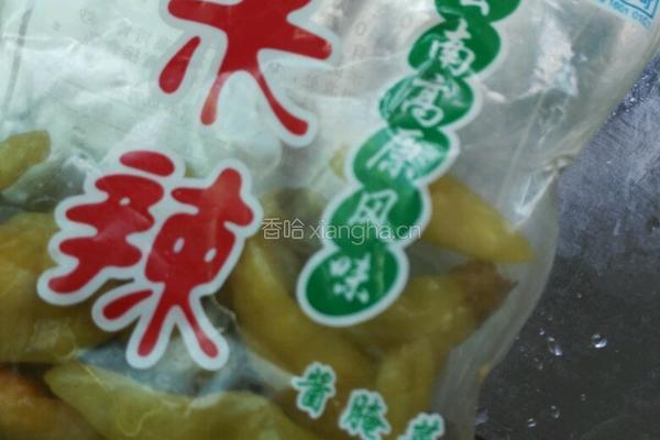 蒜苔炒鸡肾的做法图解5