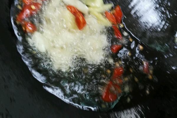 蒜苔炒鸡肾的做法图解10
