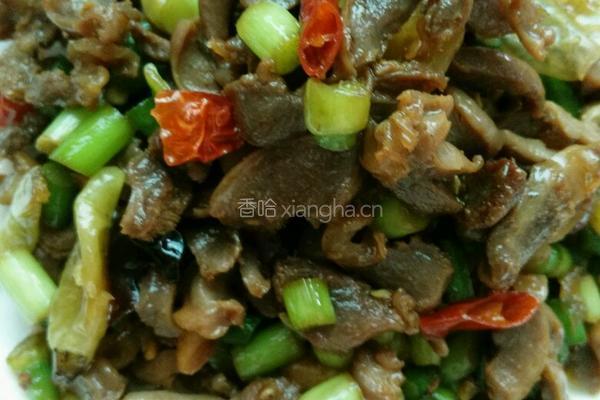 蒜苔炒鸡肾的做法图解17