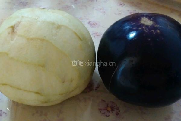 家常烧茄子的做法图解1