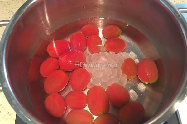 圣女果罐头的做法图解8