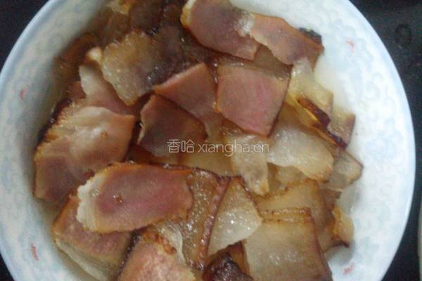 豆干炒腊肉的做法图解2