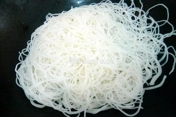 生菜包虾米粉丝的做法图解8