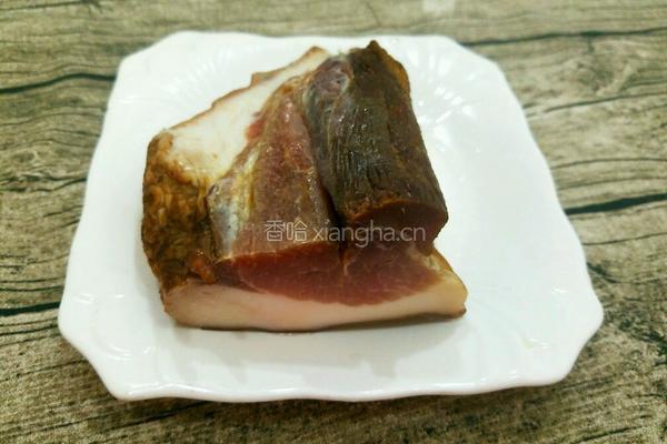 卷心菜卷腊肉的做法图解1