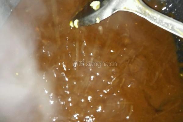 鸡蛋炸味极甜面酱的做法图解6
