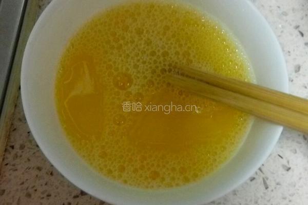 微波炉蒸鸡蛋糕的做法图解3