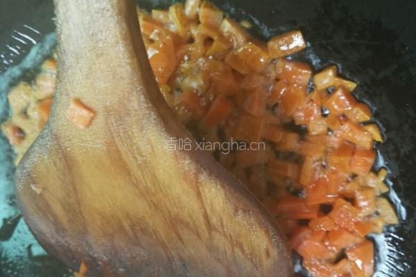 鸡蛋胡萝卜煮饭的做法图解4