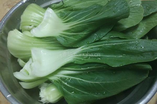 清炒小白菜的做法图解2