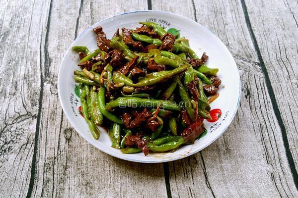 豆角炒牛肉的做法图解12