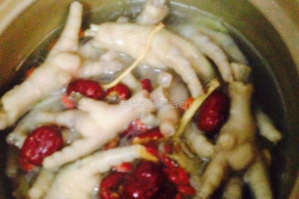 药膳凤爪的做法图解3