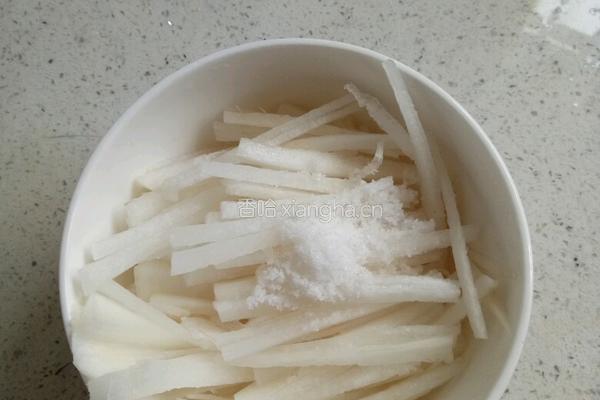 萝卜丝昂刺鱼汤的做法图解4