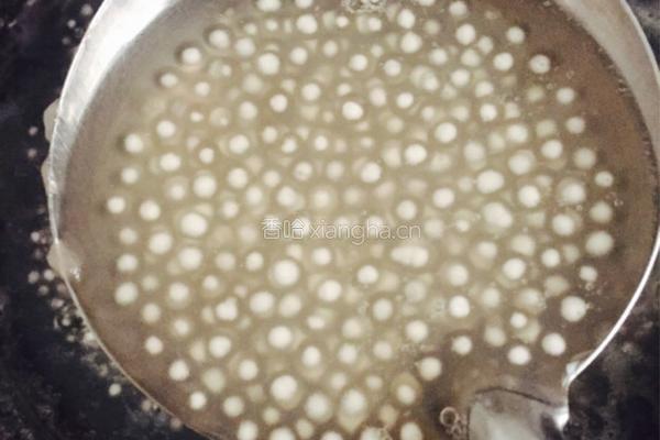 西瓜酸奶西米露的做法图解4