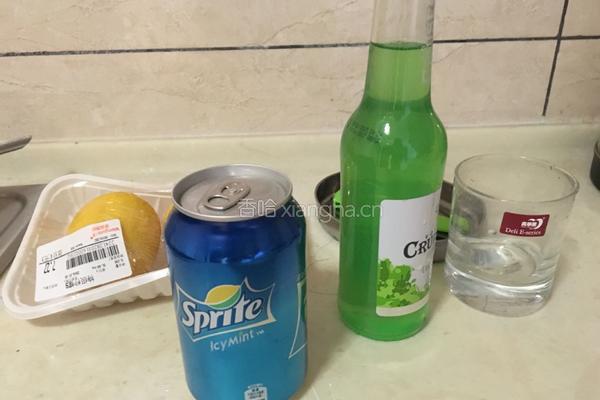 柠檬味气泡酒的做法图解1