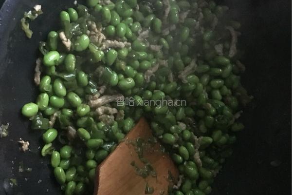 尖椒毛豆炒肉的做法图解10