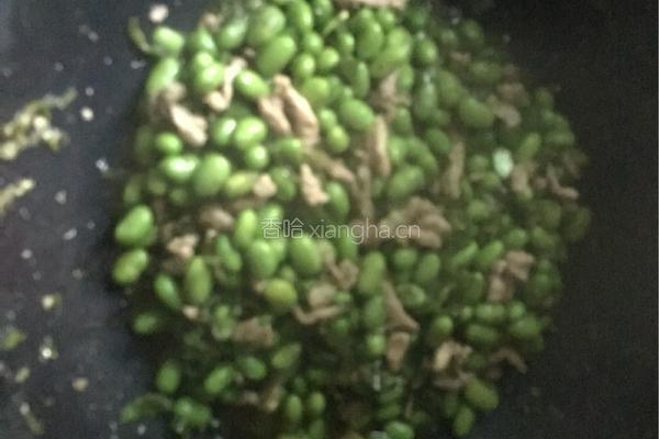 尖椒毛豆炒肉的做法图解11