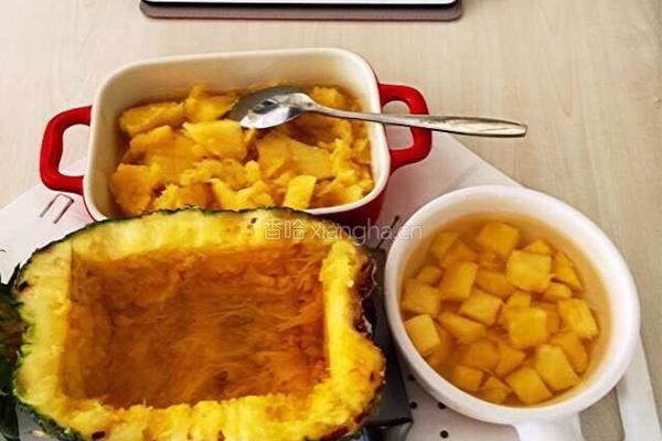 菠萝饭的做法图解1