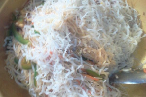 绿豆芽鸡蛋炒焖面的做法图解8