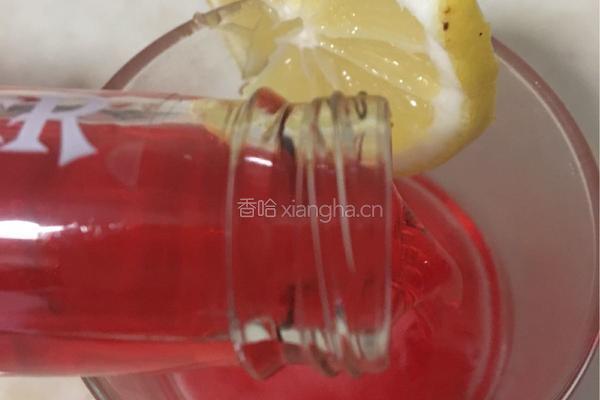 与吸血鬼的邂逅（树莓味气泡酒）的做法图解4