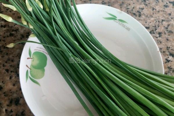 韭花炒肉丝的做法图解2