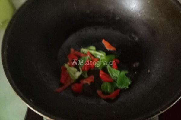 彩椒炒豇豆的做法图解2