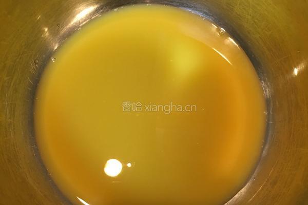 香橙虎皮蛋糕卷的做法图解2