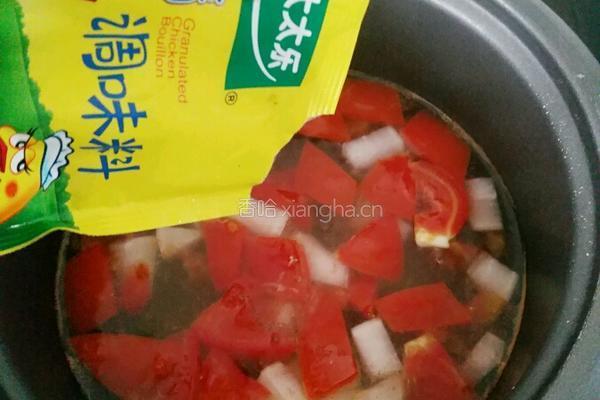 西红柿萝卜汤的做法图解7