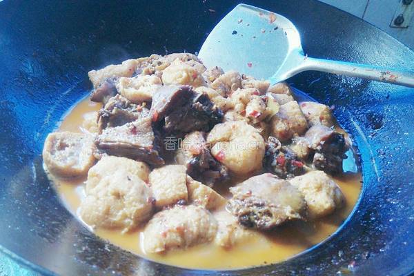 油豆腐烧鸡公的做法图解10