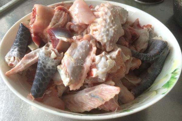 红烧鸡块的做法图解1
