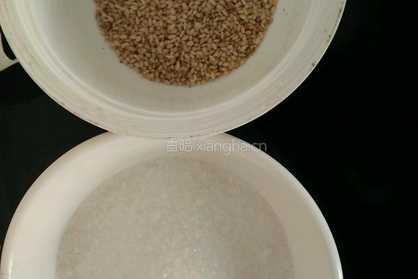 糖炒花生米的做法图解2