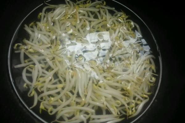 绿豆芽炒肉丝的做法图解3