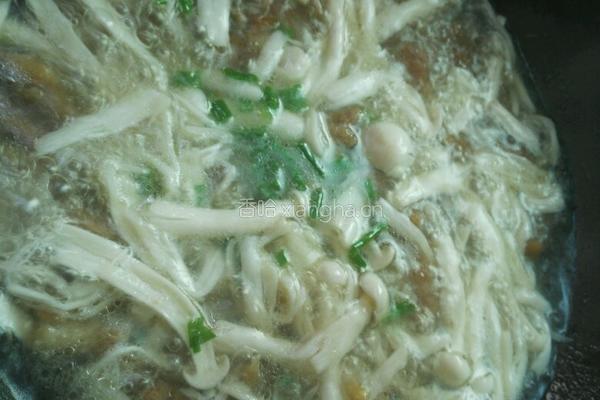 海鲜菇滑肉汤的做法图解12