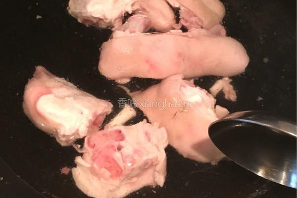 猪脚姜醋的做法图解4