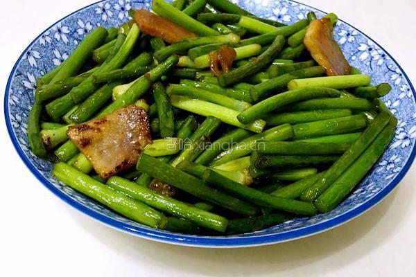 蒜苗咸肉的做法图解7