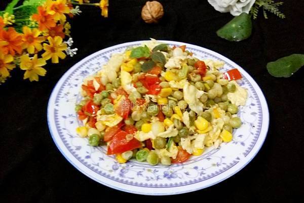 圣女果炒青豆的做法图解9