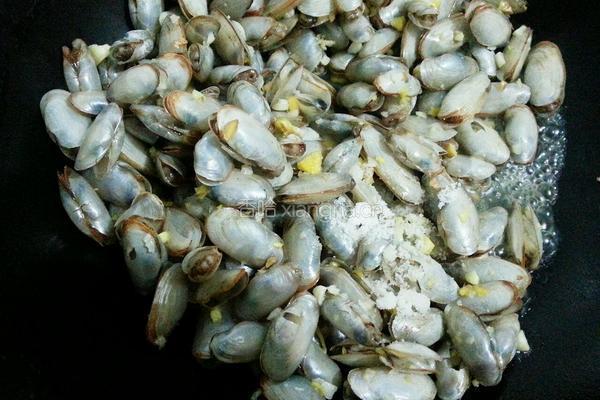葱蒜海蛎子的做法图解5