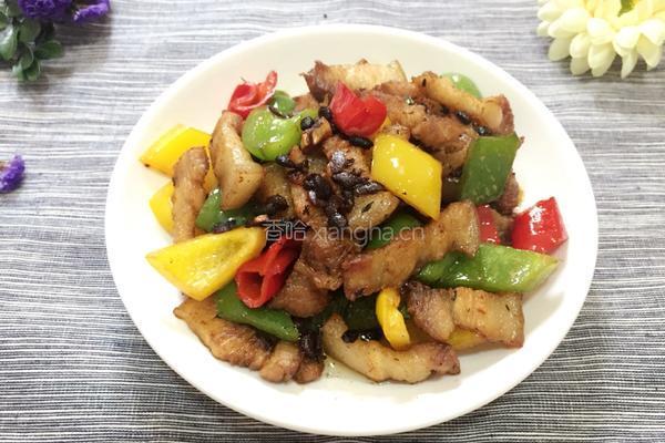 彩椒炒五花肉的做法图解10